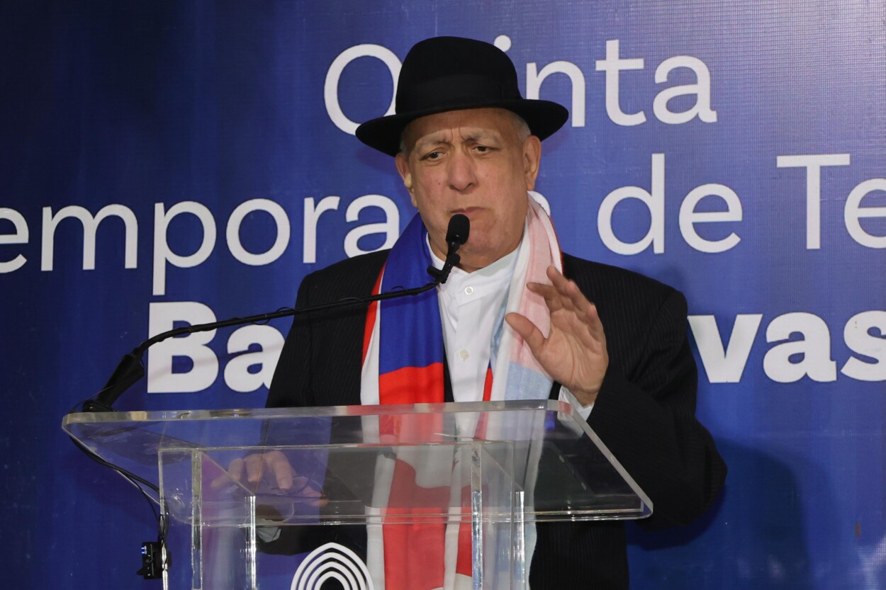 Giovanny Cruz transforma homenaje de Banreservas en cursos gratuitos de teatro