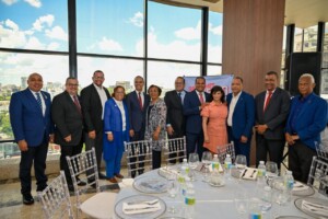 Encuentro académico fortalece investigación, posgrado y proyección científica de la UASD