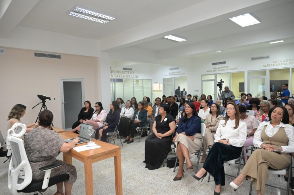 El Ministerio de la Mujer y la Oficina Nacional de Estadística (ONE) posicionaron a la República Dominicana en la agenda regional de estadísticas de género