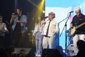 Pavel Núñez y Transfusión deslumbran con concierto lleno de energía