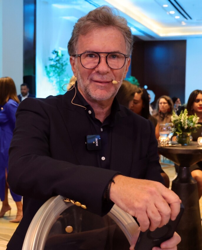 Sergio Roitberg presenta “Somos Otros”