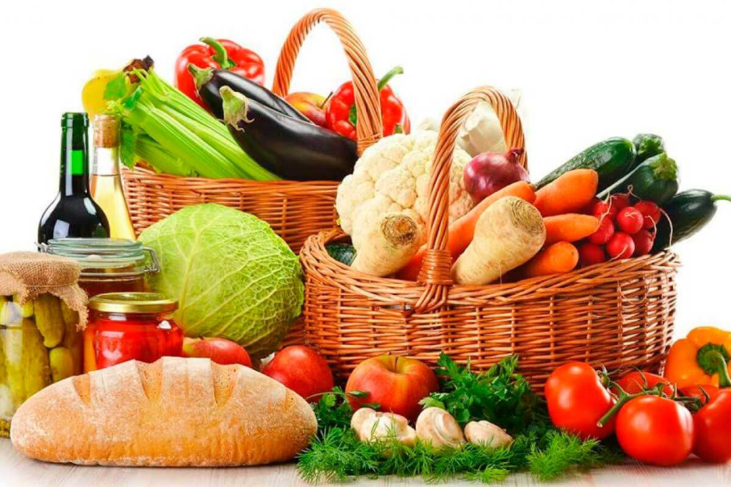 Las declaraciones del ministro Yayo Sanz Lovatón, afirmando que no hay un producto de la canasta básica que haya subido de precio, han provocado un amplio debate