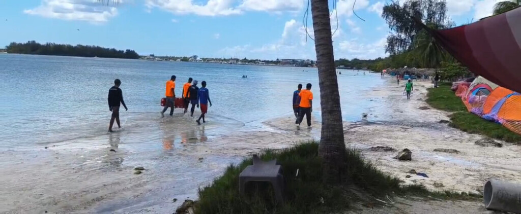 Boca Chica en Viernes Santo.- Foto: José Castro