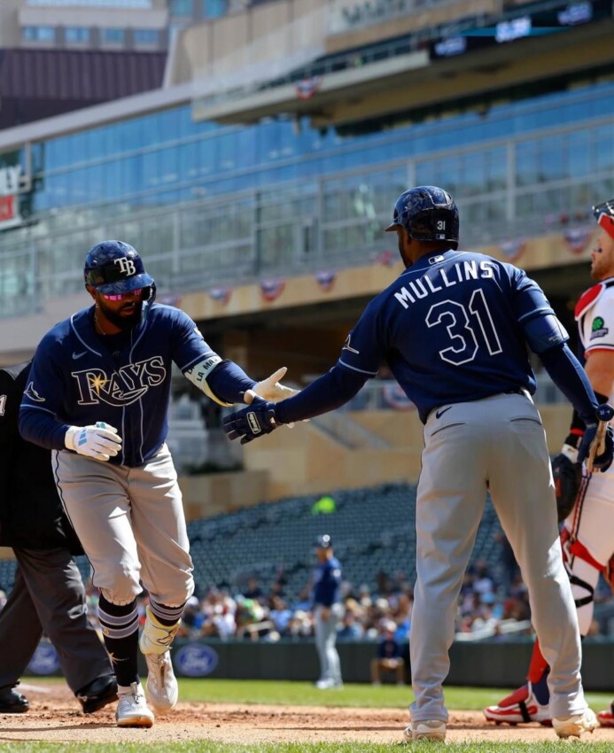 «La Máxima» Junior Caminero castiga la bola con su primer tablazo