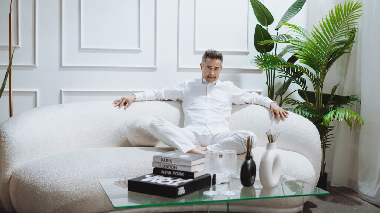 Carlos David lanza su nuevo álbum “Atemporal”