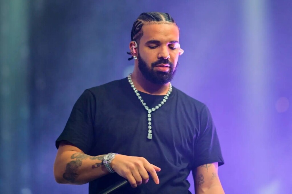 El intérprete de rap Drake a tenido  discrepancias con Kedrick Lamar y Meek Mill.