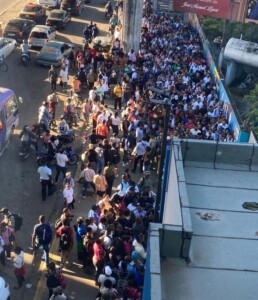 Caos en el Metro: Cientos de pasajeros varados en la línea del Metro I y II