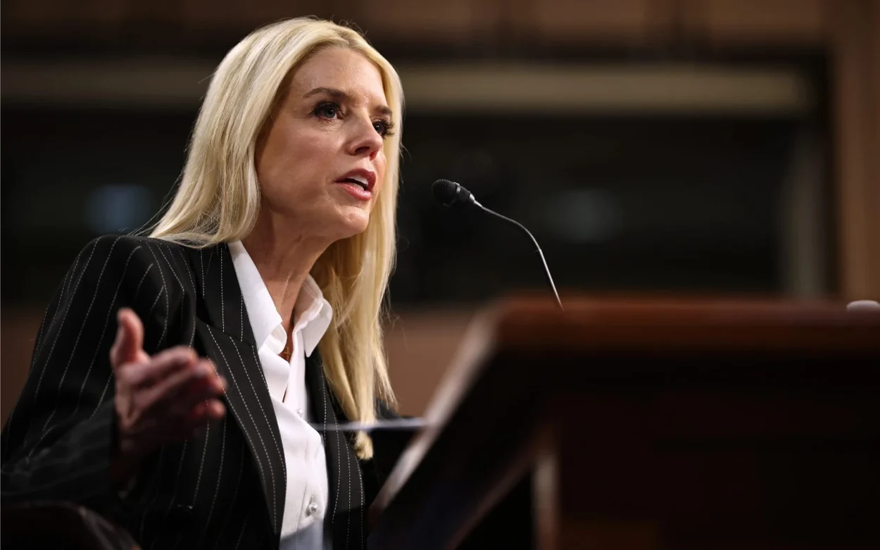 La negativa de Pam Bondi que sacude el caso Jeffrey Epstein