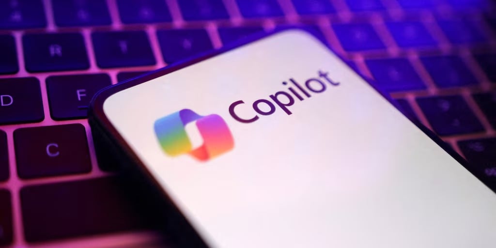 Microsoft advierte que Copilot es “solo para entretenimiento” y pide usarlo bajo su propio riesgo