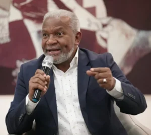 PLD advierte que el 24% de los ingresos fiscales se consume en el pago de deuda