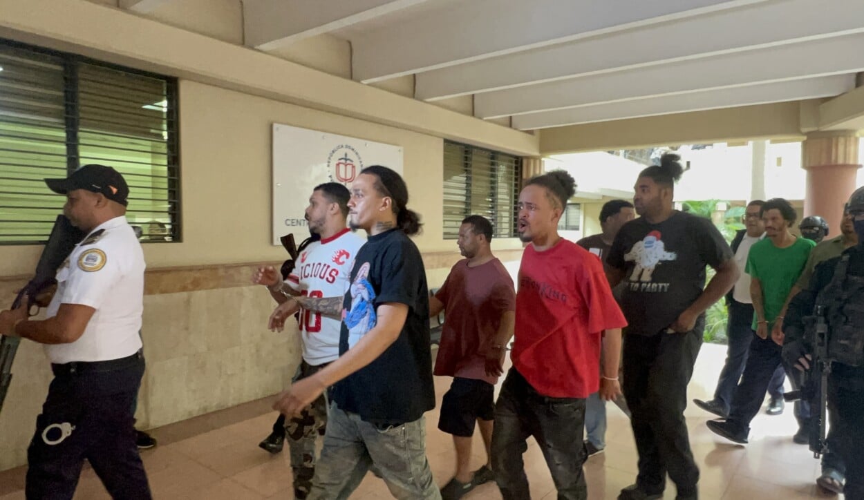 Dictan prisión preventiva contra siete motoristas por muerte de chofer en Santiago