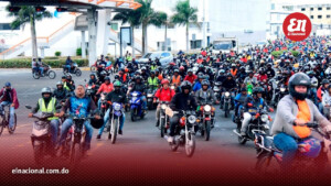 Anarquía sobre dos ruedas: El caos de motocicletas que invaden las avenidas RD