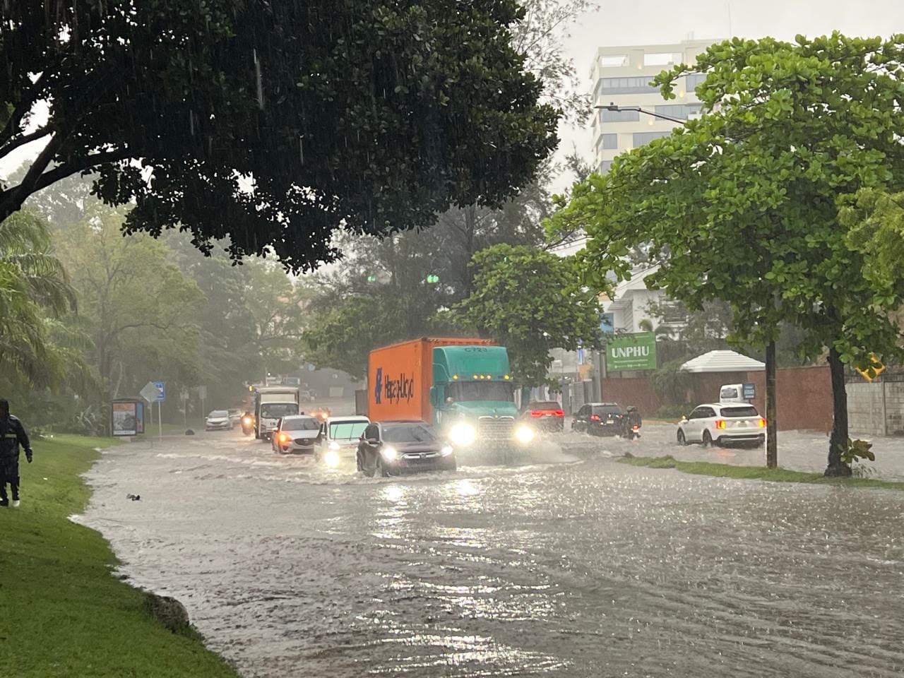 Lluvias: conoces los siete puntos del Distrito Nacional con mayores inundaciones  por vaguada