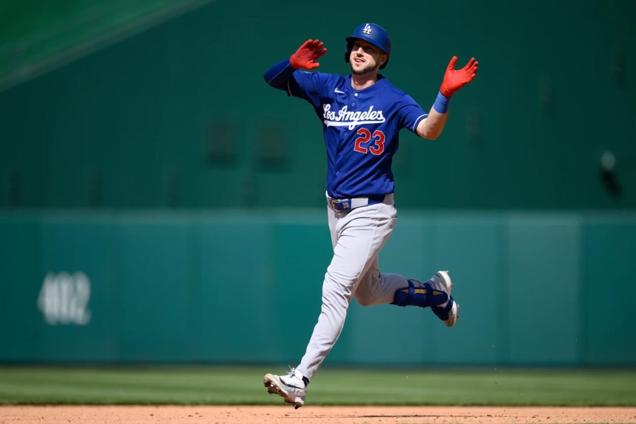 Tucker, Ohtani, Freeman, Pages y Betts sacan músculos jonroneros por los Dodgers