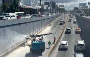 Transito: Entre el caos y la fluidez por cierre paso a desnivel en Tiradentes con 27 de Febrero por trabajos MOPC