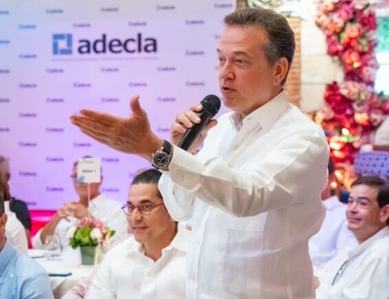 Mivhed y constructores de La Altagracia coordinan mejoras para ventanilla única