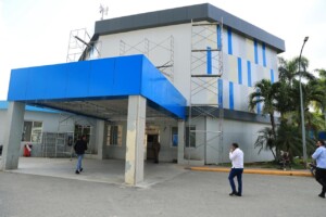 MIVED deberá completar remozamiento y equipamiento del Hospital Calventi antes de fin de año