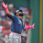 Jonrón de Junior Caminero guía triunfo 4-1 de Rays sobre Medias Rojas