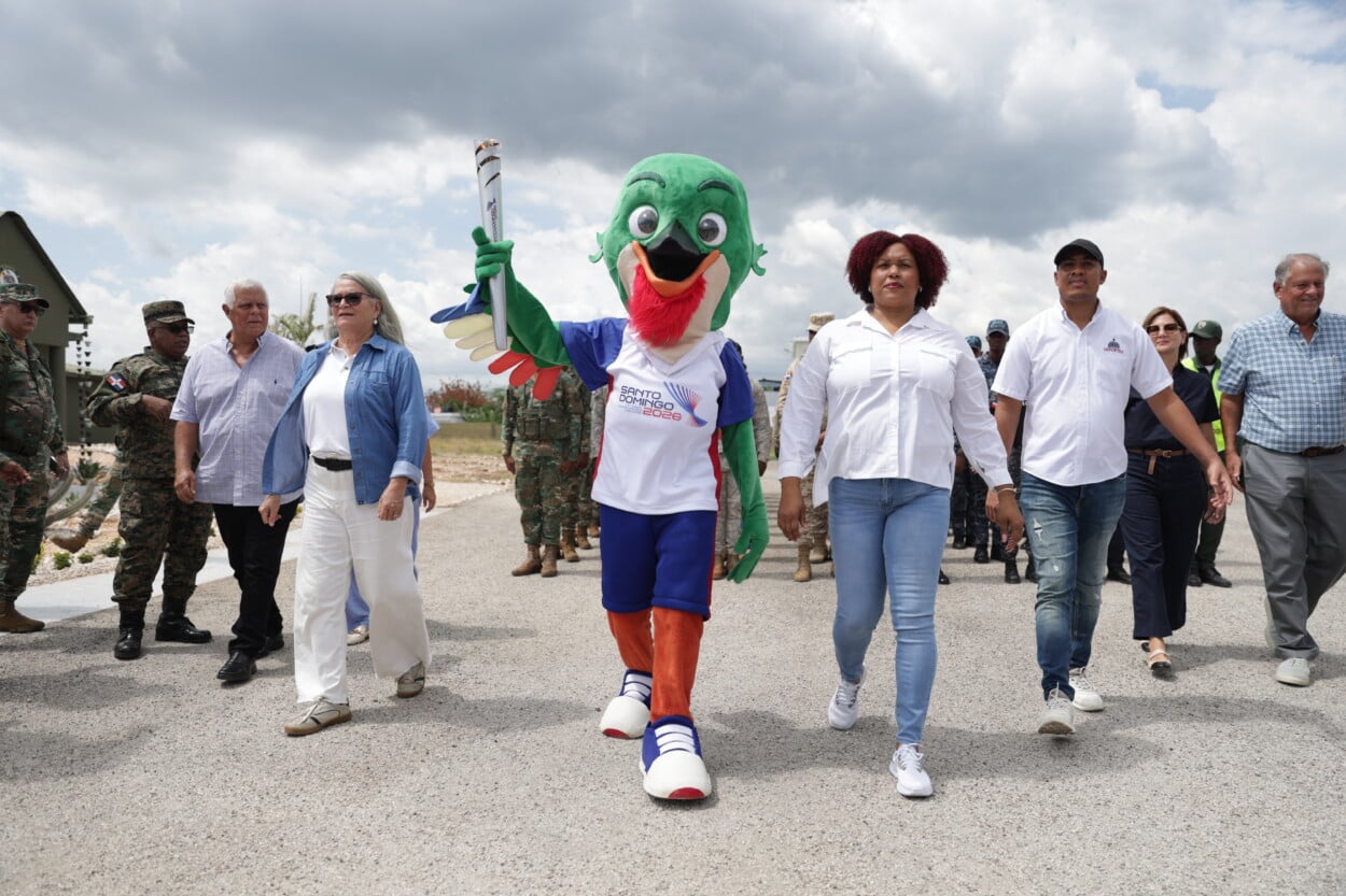 La llama de los Valores de Santo Domingo 2026 recorre Pedernales