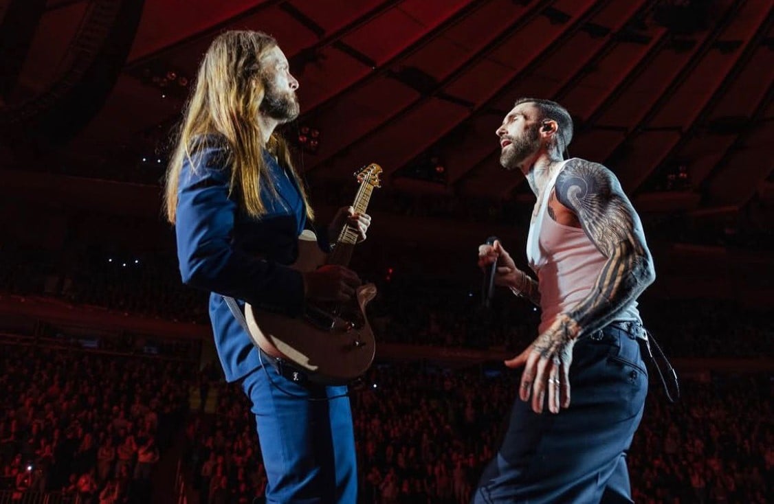 Chavón se rinde ante Maroon 5 en una noche de pura euforia