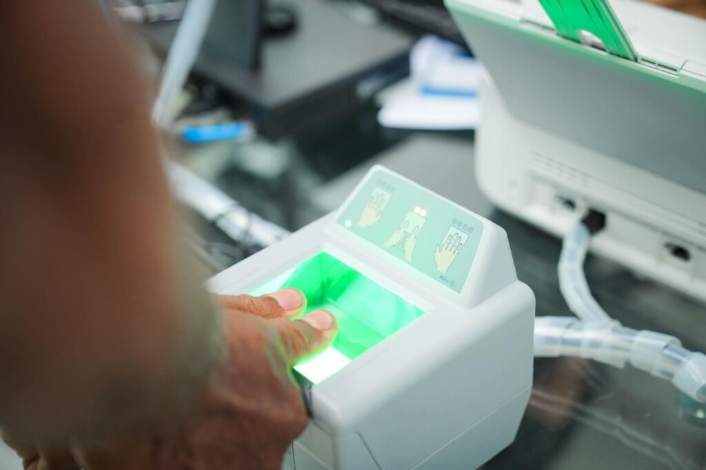 Pasaportes permitirá renovar libreta sin esperar vencimiento