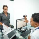 Pasaportes permitirá renovar libreta sin esperar vencimiento