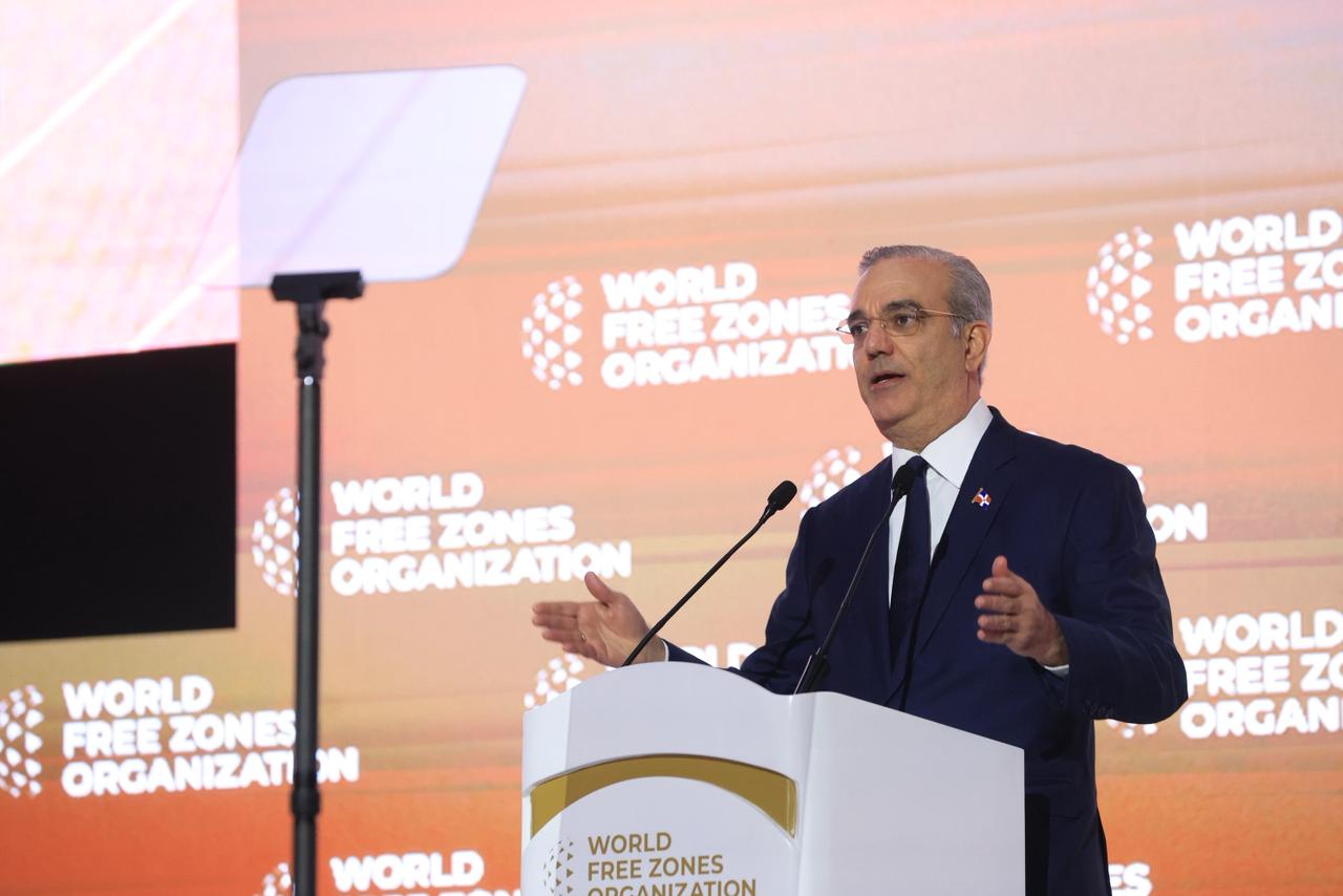“Invertir en República Dominicana es sencillo”: la apuesta de Abinader ante empresarios del mundo
