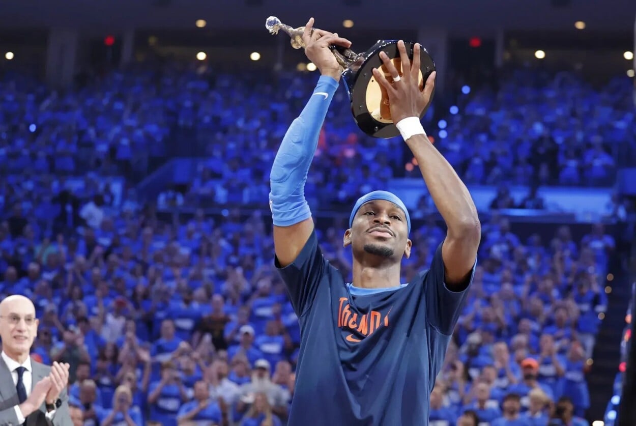 Shai Gilgeous Alexander repite como MVP de la NBA, recibirá premio este domingo