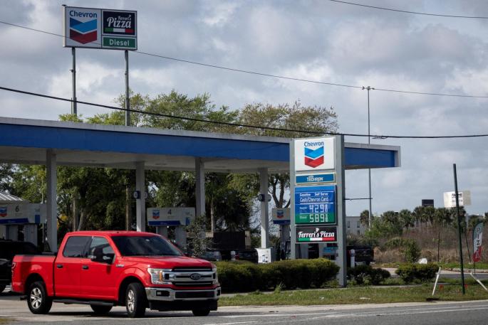 EEUU está dispuesto a suspender temporalmente el impuesto federal a la gasolina, en medio de un aumento de los precios del combustible