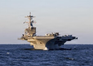 EE.UU. escoltará barcos que han pedido ayuda para salir del estrecho de Ormuz