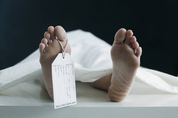 Muerte de mujer en Cotuí bajo sospecha: ¿homicidio o infarto?
