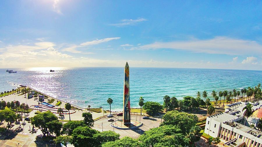 Prevén día soleado y pocas lluvias este sábado en la mayoría del país