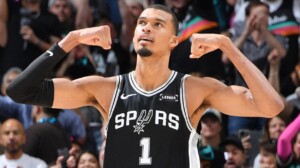 Wembanyama retorna y se come a los Timberwolves con actuación histórica
